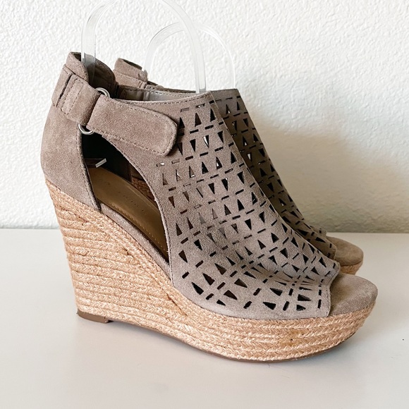 Marc Fisher Helina Jute Espadrille Platform Wedges Taupe  Size 8 - Picture 3 of 9